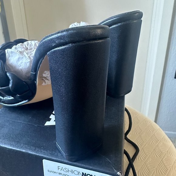 NEW - Sunday Brunch Heeled Sandals - Black sz. 5.5 - Picture 13 of 13